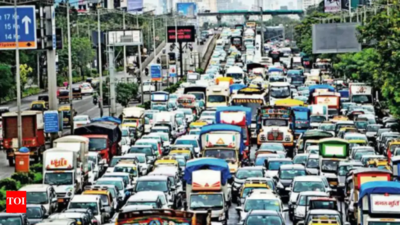 Maharashtra Day Parade 2025: Traffic detours, road closures in Dadar today; check details here
